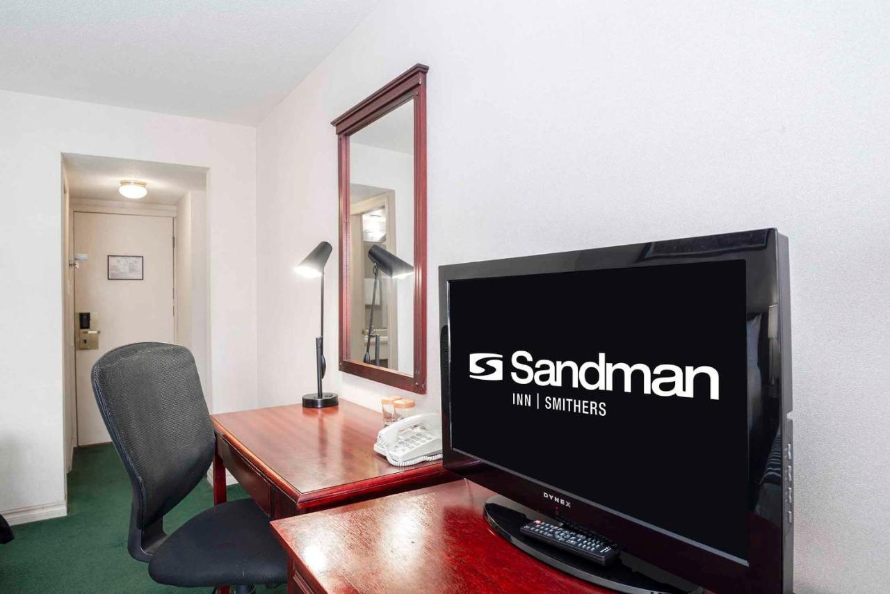 Sandman Inn Смітерз Екстер'єр фото