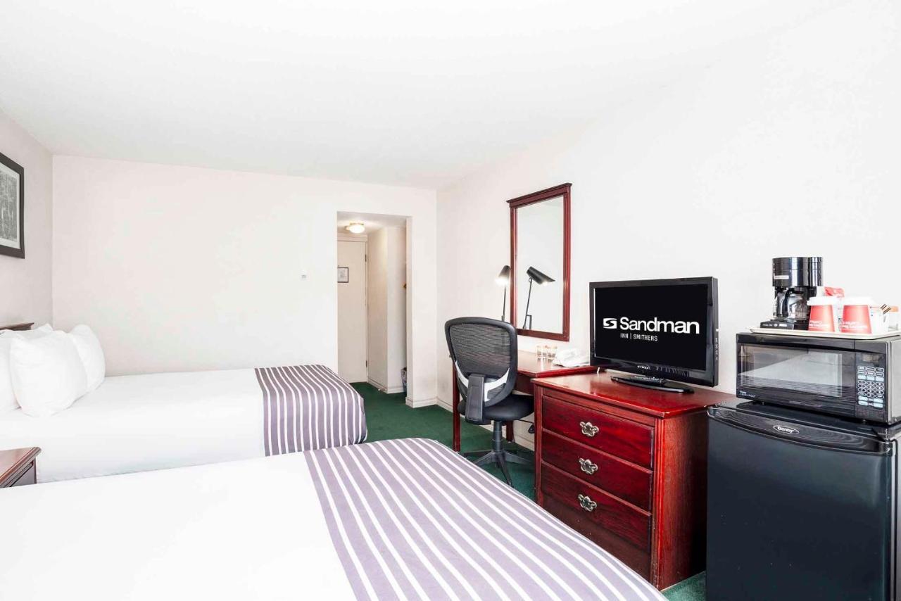 Sandman Inn Смітерз Екстер'єр фото